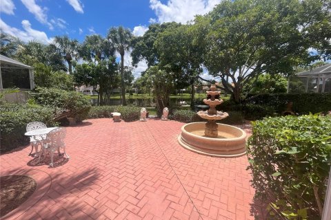 Villa ou maison à vendre à Pembroke Pines, Floride: 4 chambres, 233.46 m2 № 1047469 - photo 25