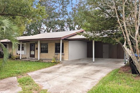 Villa ou maison à vendre à Orlando, Floride: 3 chambres, 117.89 m2 № 1422918 - photo 1