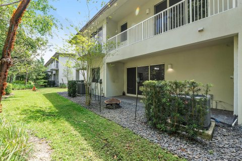 Townhouse in Royal Palm Beach, Florida 3 bedrooms, 144.65 sq.m. № 1027060 - photo 10