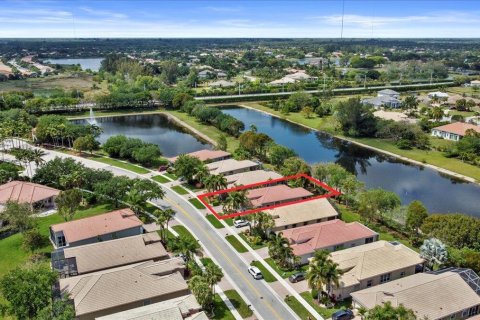 Villa ou maison à vendre à Lake Worth, Floride: 3 chambres, 191.47 m2 № 1060338 - photo 26