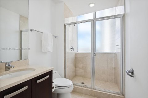 Condo in Sunny Isles Beach, Florida, 3 bedrooms  № 1409004 - photo 22