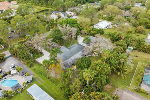 Villa ou maison à vendre à Lake Worth, Floride: 4 chambres, 349.96 m2 № 1020228 - photo 9