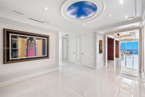 Copropriété à vendre à Fort Lauderdale, Floride: 5 chambres, 464.51 m2 № 1271032 - photo 19