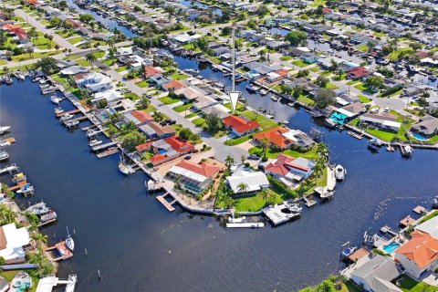 Villa ou maison à vendre à New Port Richey, Floride: 2 chambres, 158.86 m2 № 1254936 - photo 18