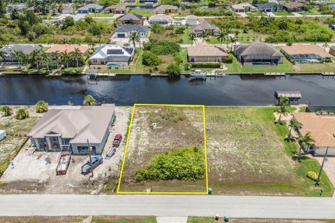 Terreno en venta en Port Charlotte, Florida № 1249644 - foto 2