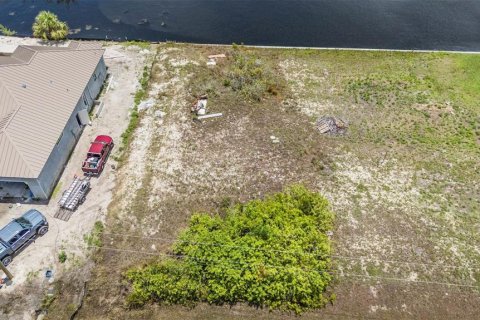 Terreno en venta en Port Charlotte, Florida № 1249644 - foto 6