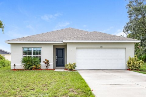 House in Kissimmee, Florida 4 bedrooms, 154.31 sq.m. № 1339773 - photo 1