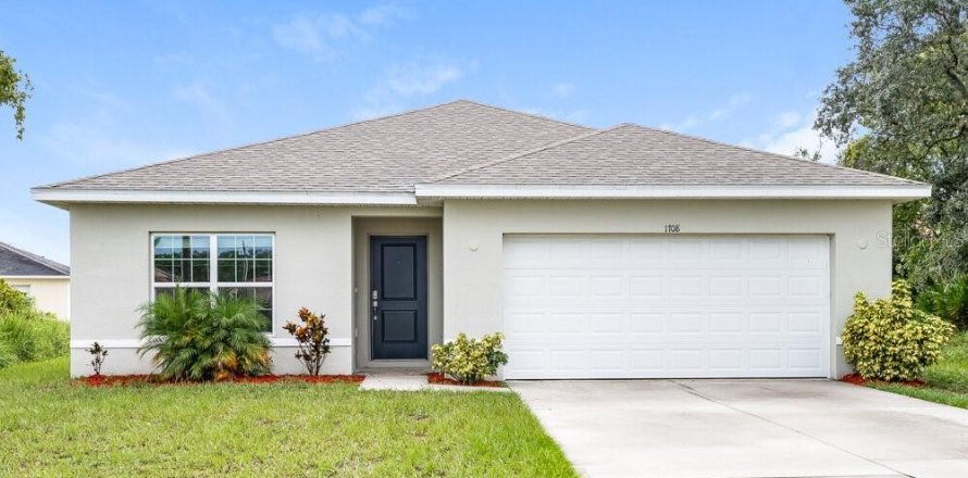 House in Kissimmee, Florida 4 bedrooms, 154.31 sq.m. № 1339773