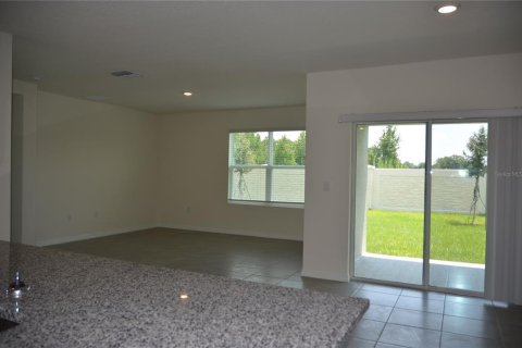 House in Zellwood, Florida 4 bedrooms, 169.83 sq.m. № 1339740 - photo 7