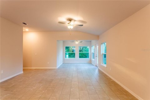 Villa ou maison à vendre à Punta Gorda, Floride: 4 chambres, 167.5 m2 № 1361162 - photo 27