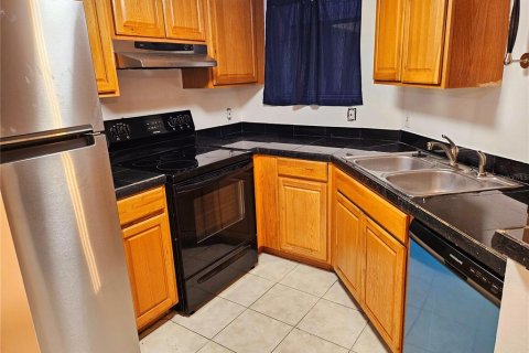 Condo in Orlando, Florida, 1 bedroom  № 1385524 - photo 5