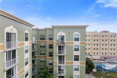 Condominio en venta en Hollywood, Florida, 2 dormitorios, 95.6 m2 № 1354552 - foto 28