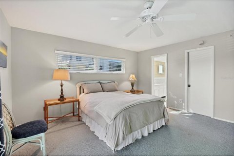 Condo in Sarasota, Florida, 2 bedrooms  № 1340609 - photo 22