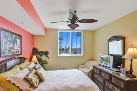 Condo in Fort Lauderdale, Florida, 1 bedroom  № 1043108 - photo 30