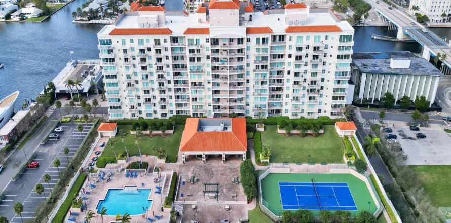 Condo in Fort Lauderdale, Florida, 1 bedroom  № 1043108