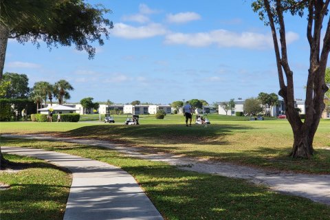 Condominio en venta en Delray Beach, Florida, 2 dormitorios, 82.03 m2 № 1070296 - foto 14