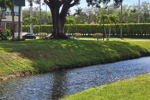 Copropriété à vendre à Delray Beach, Floride: 2 chambres, 82.03 m2 № 1070296 - photo 3