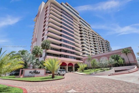 Condominio en venta en Miami Beach, Florida, 2 dormitorios, 89.19 m2 № 1206194 - foto 1