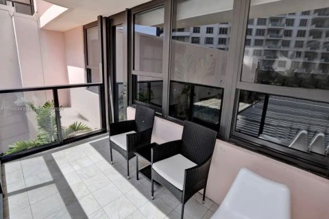 Copropriété à vendre à Miami Beach, Floride: 2 chambres, 89.19 m2 № 1206194 - photo 11