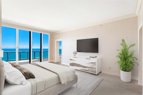 Condominio en venta en Bal Harbour, Florida, 3 dormitorios, 487.74 m2 № 1033294 - foto 17