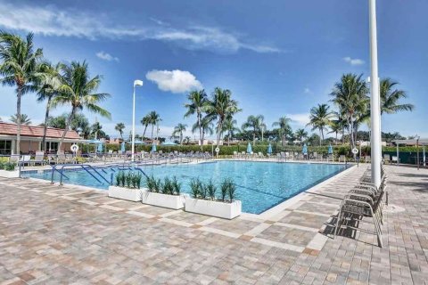 Condominio en venta en Delray Beach, Florida, 1 dormitorio, 67.45 m2 № 1057982 - foto 11