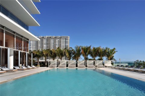 Condominio en venta en Hallandale Beach, Florida, 5 dormitorios № 1047429 - foto 28