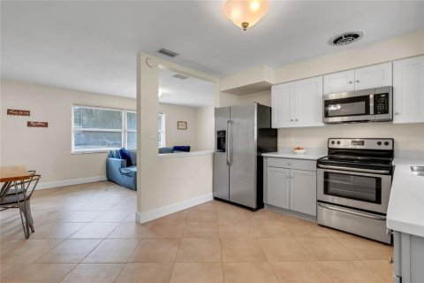 Casa en venta en Edgewater, Florida, 3 dormitorios, 99.87 m2 № 1045967 - foto 9