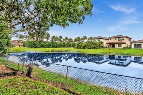 Villa ou maison à vendre à Pembroke Pines, Floride: 3 chambres, 131.55 m2 № 1395855 - photo 25