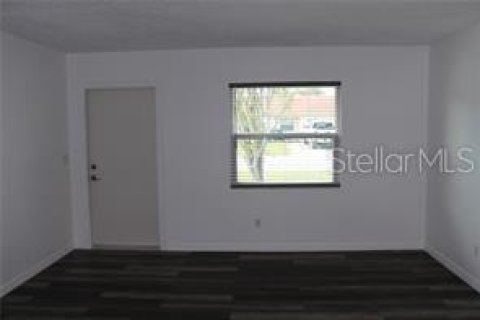 Appartement à louer à Bradenton, Floride: 2 chambres, 83.61 m2 № 1341085 - photo 6