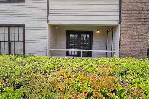 Condo in Orlando, Florida, 1 bedroom  № 1255605 - photo 16