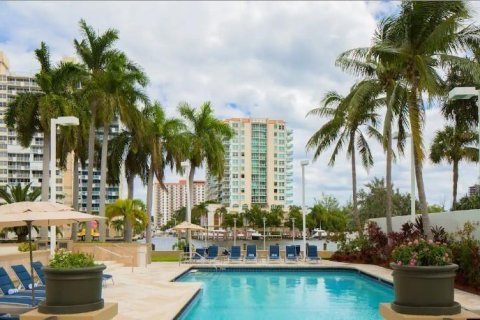 Condo in Fort Lauderdale, Florida, 1 bedroom  № 1072443 - photo 7