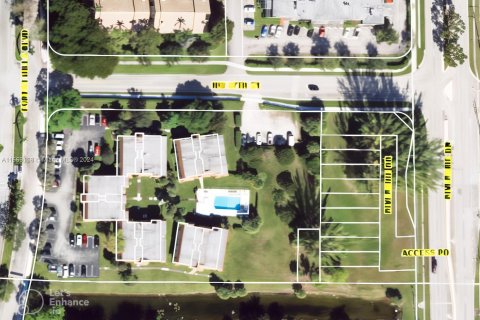 Land in Coral Springs, Florida № 1386005 - photo 3