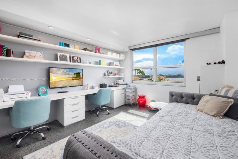 Copropriété à louer à Miami Beach, Floride: 2 chambres, 101.26 m2 № 1370325 - photo 20