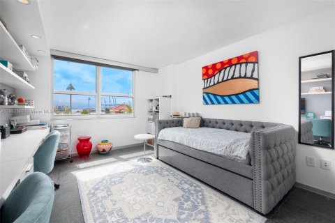 Copropriété à louer à Miami Beach, Floride: 2 chambres, 101.26 m2 № 1370325 - photo 19