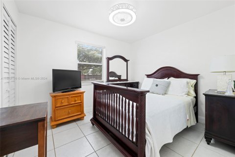 Casa en venta en Hollywood, Florida, 4 dormitorios, 141.21 m2 № 1408966 - foto 13