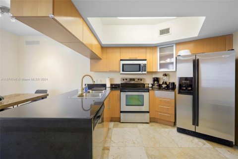 Condominio en venta en Miami, Florida, 2 dormitorios, 97.36 m2 № 1398171 - foto 5