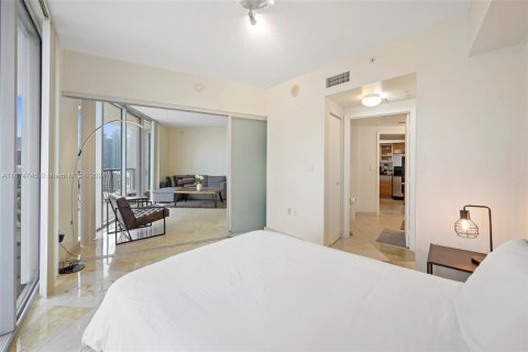 Condominio en venta en Miami, Florida, 2 dormitorios, 97.36 m2 № 1398171 - foto 14