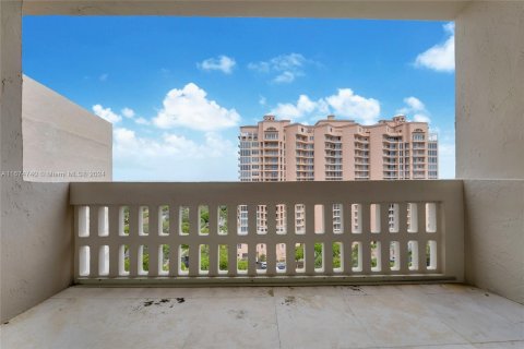 Condominio en venta en Coral Gables, Florida, 1 dormitorio, 84.54 m2 № 1398261 - foto 10