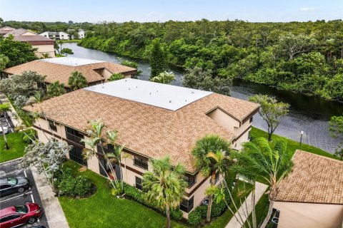 Copropriété à vendre à Coconut Creek, Floride: 3 chambres, 104.05 m2 № 1402596 - photo 25