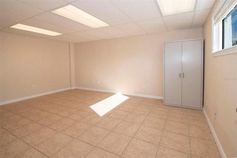 Propiedad comercial en alquiler en Port Charlotte, Florida № 1064246 - foto 26