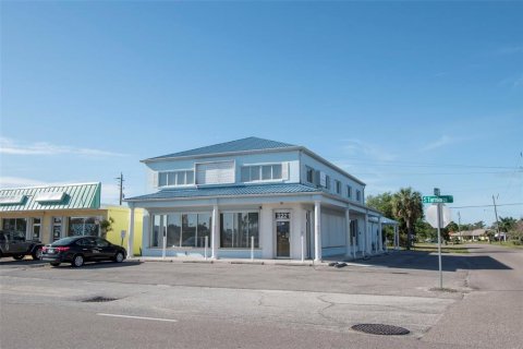 Propiedad comercial en alquiler en Port Charlotte, Florida № 1064246 - foto 3