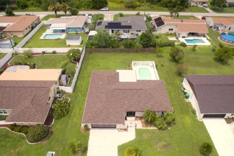 Villa ou maison à vendre à Punta Gorda, Floride: 3 chambres, 145.95 m2 № 1334314 - photo 6