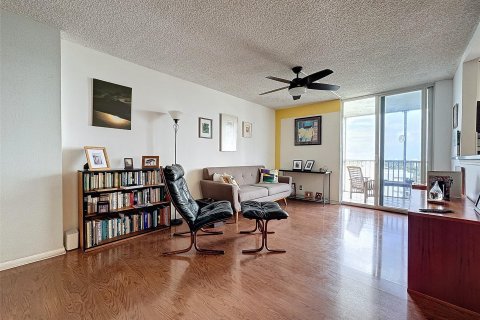 Copropriété à vendre à Pompano Beach, Floride: 2 chambres, 99.31 m2 № 1050071 - photo 29