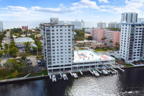 Copropriété à vendre à Pompano Beach, Floride: 2 chambres, 99.31 m2 № 1050071 - photo 3