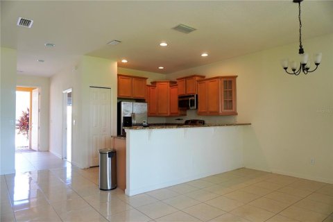 Townhouse in Orlando, Florida 3 bedrooms, 150.5 sq.m. № 1395644 - photo 7