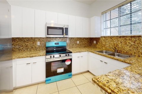 Condominio en venta en Homestead, Florida, 2 dormitorios, 97.36 m2 № 1045282 - foto 17