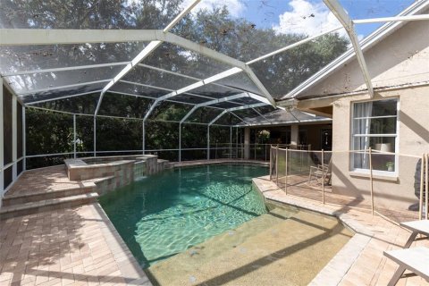 House in Tampa, Florida 4 bedrooms, 233.74 sq.m. № 1392503 - photo 3