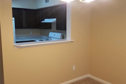 Condo in Orlando, Florida, 1 bedroom  № 1346838 - photo 11