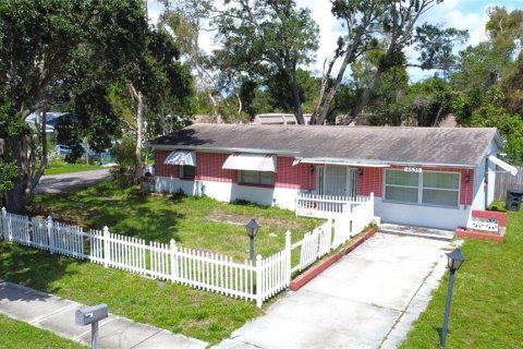 Villa ou maison à vendre à Pinellas Park, Floride: 3 chambres, 95.88 m2 № 1352821 - photo 1