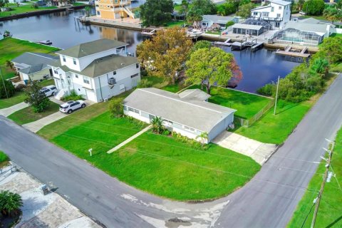 Villa ou maison à vendre à Hernando Beach, Floride: 3 chambres, 110.55 m2 № 1352851 - photo 7